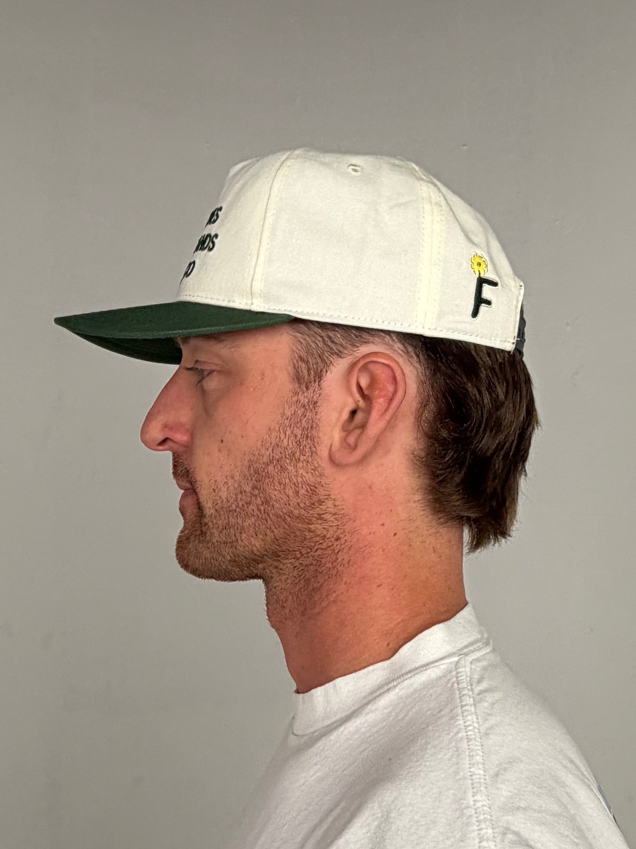 GOD LOVES GARAGE BANDS SNAPBACK - Cream / Hunter Green